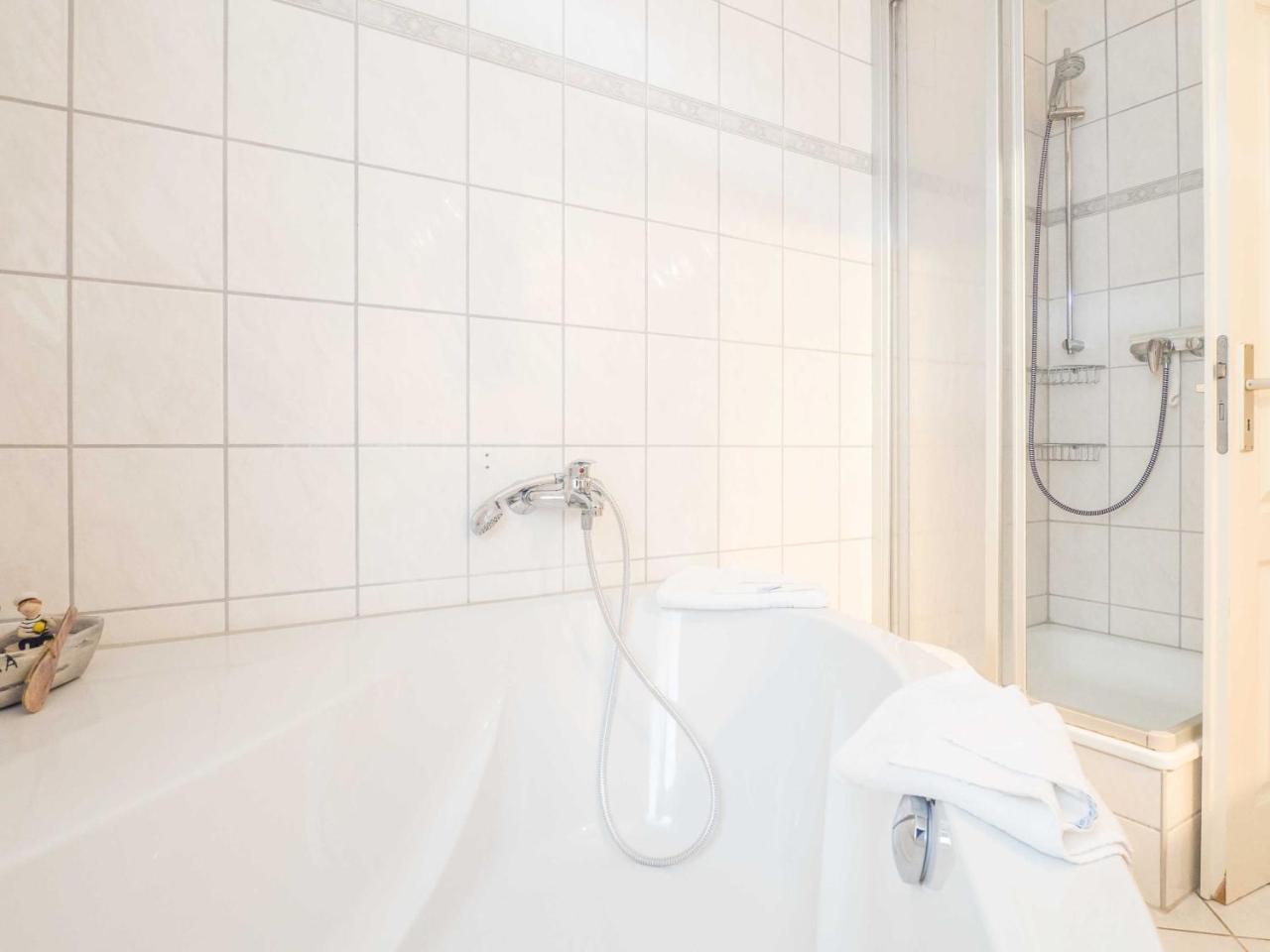Ferienwohnung Naurulokki Baabe Kültér fotó